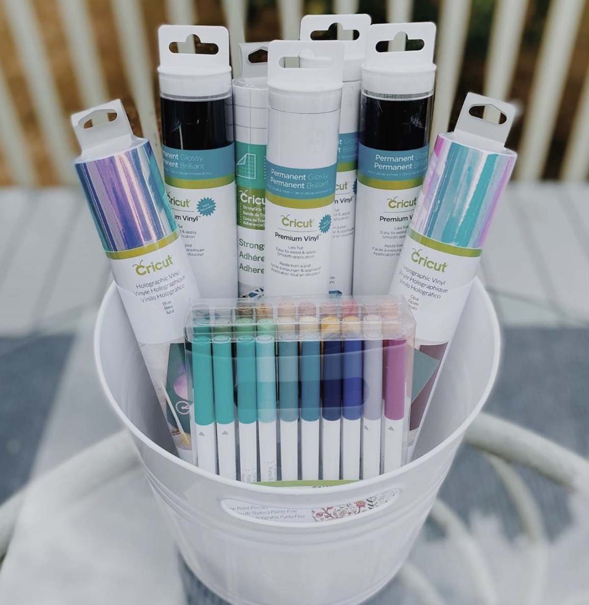 Best Vinyl Cricut Projects and Crafts to Make with Your Machine