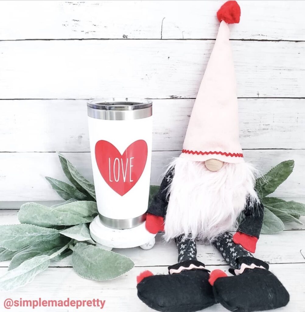gnome-love-simplemadepretty