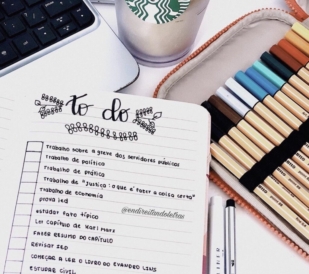 lined-journal-lists-endireitandoletras