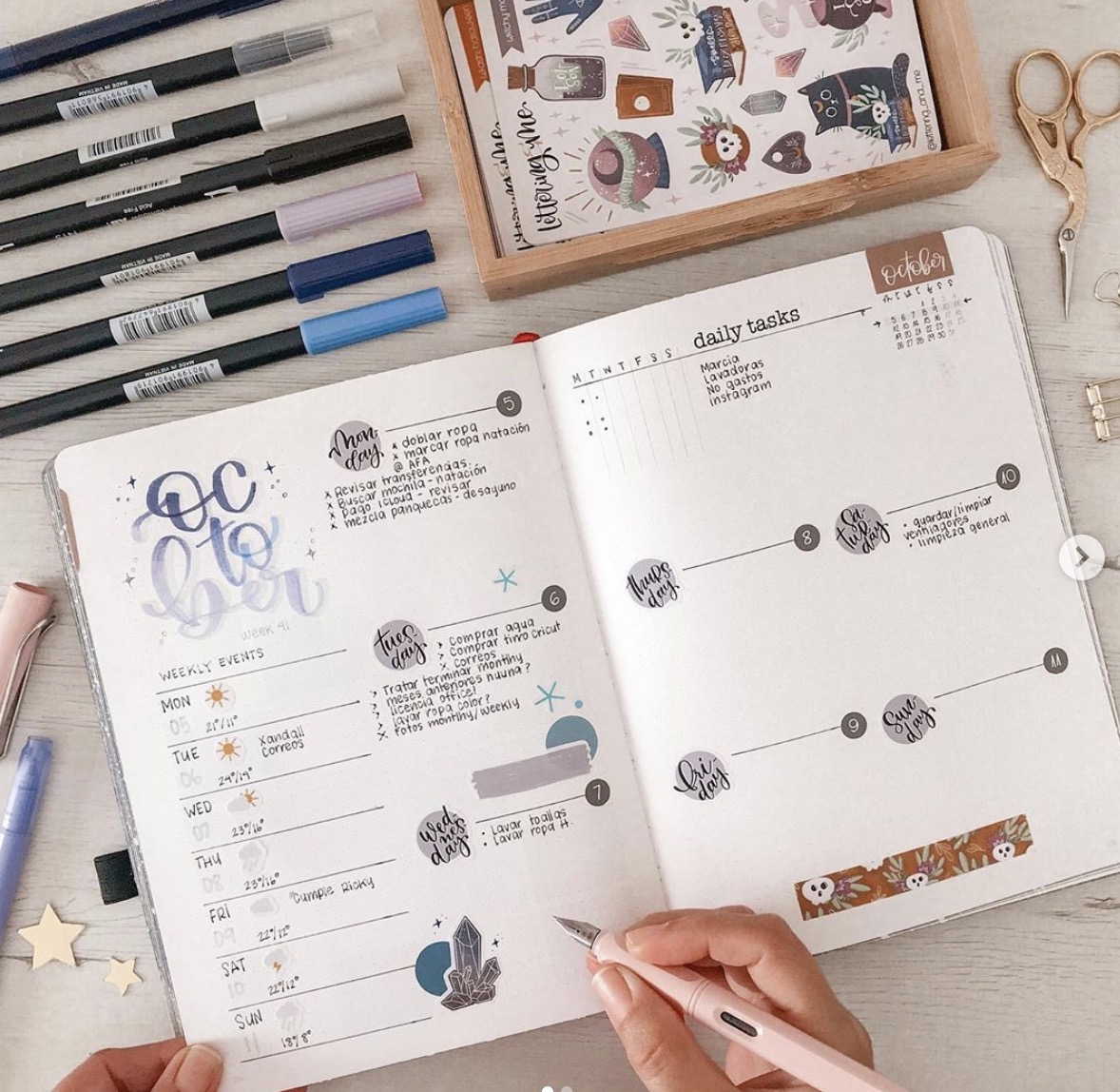 Fall Bullet Journal Layouts that are Better Than the Great Pumpkin