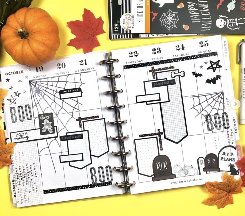 halloween-layout-black-and-white-twinkleplansherday