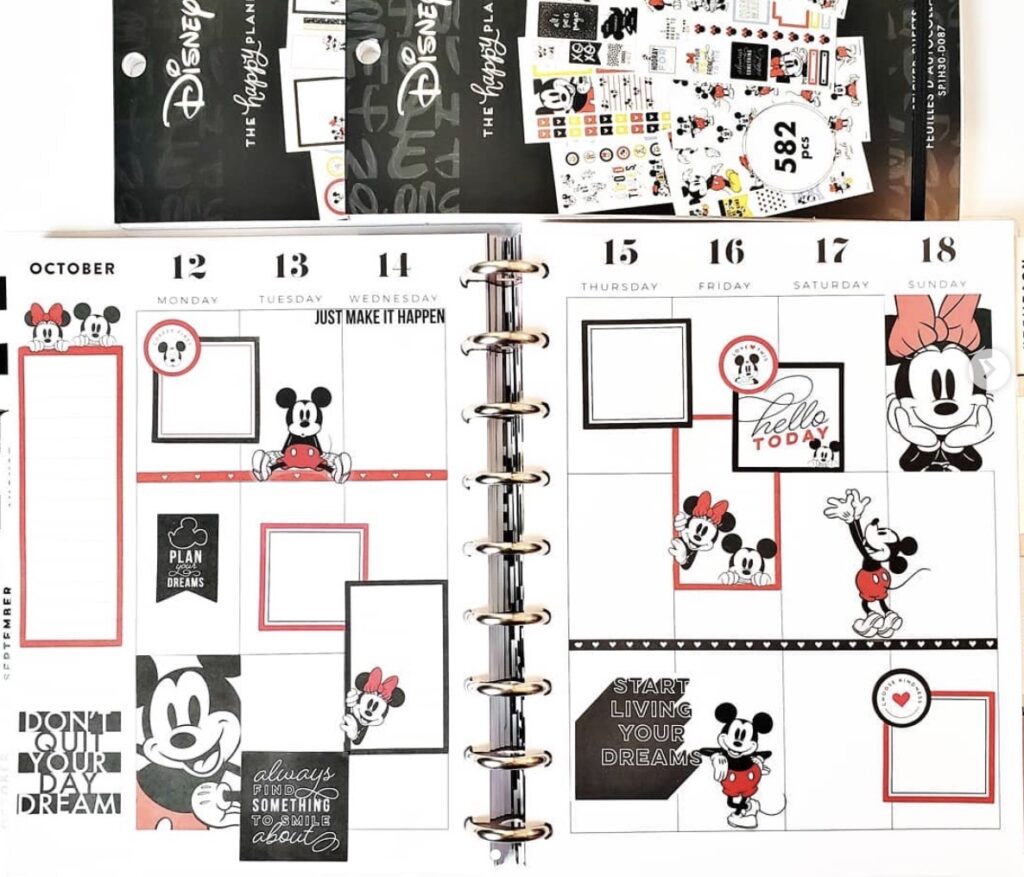 mickey-dreams-plannerbabe-1978 disney layout for planners