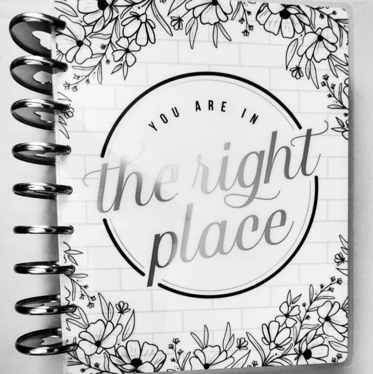 25 Weekly Planner Layouts that are Stunning in Black and White